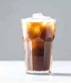 Salut-un-café Américano 